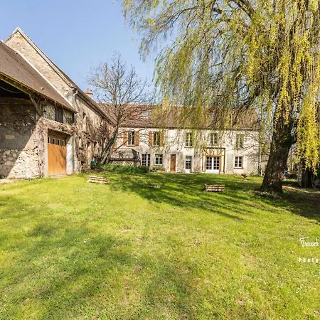 Lejlighed Maison Familiale Dans Le Perche *